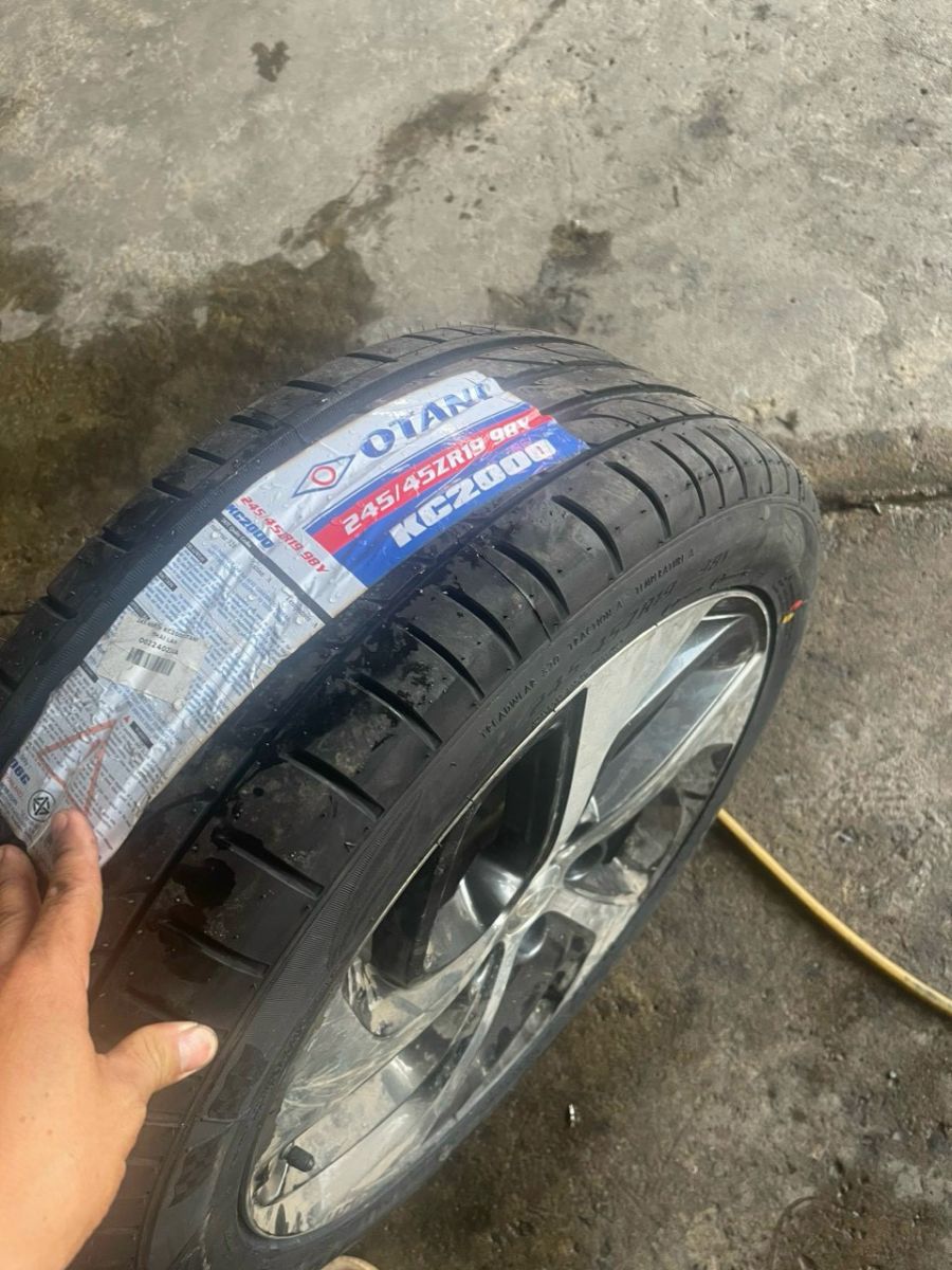 LỐP XE Ô TÔ - CÂY XĂNG DẦU 68 DĨ AN BÌNH DƯƠNG